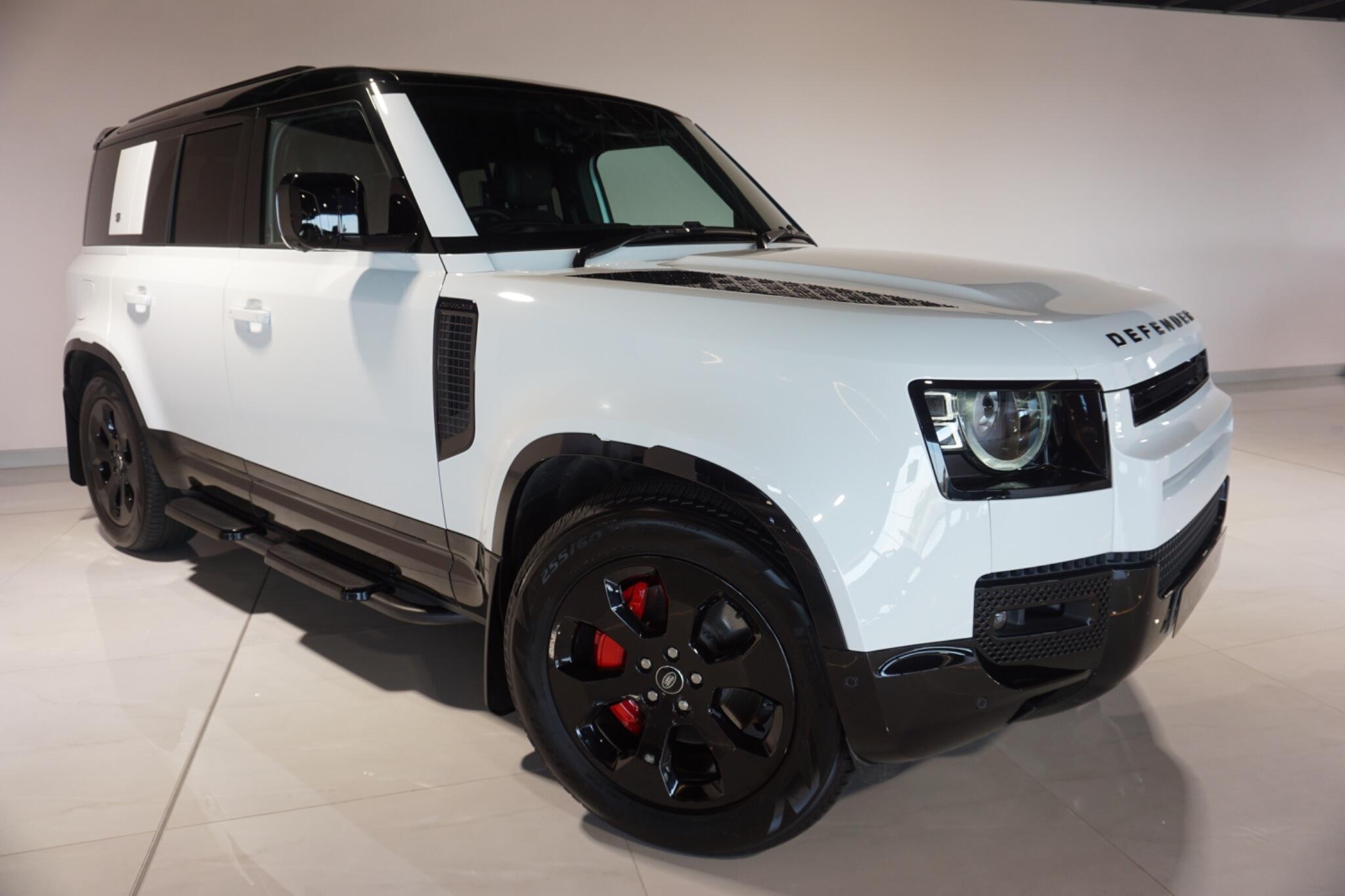 Land Rover Defender 110 2.0 P400e 15.4kWh X-Dynamic HSE SUV 5dr Petrol Plug-in Hybrid Auto 4WD Euro 6 (s/s) (404 ps)